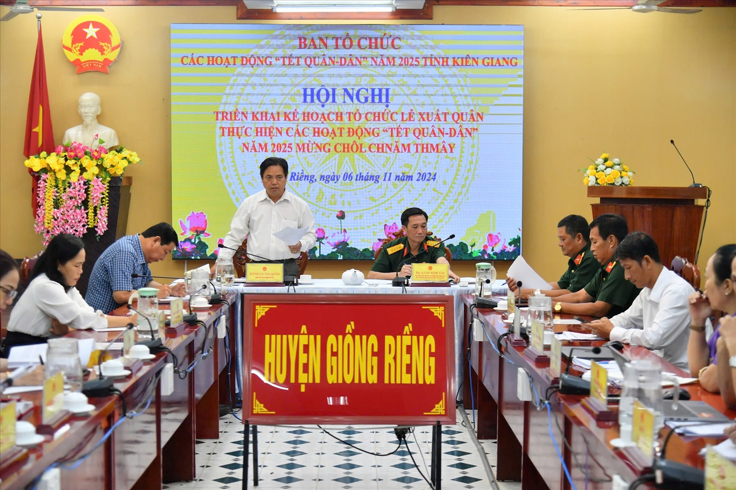 Tết quân - dân năm 2025 mừng Chôl Chnăm Thmây sẽ được tổ chức ở Giồng Riềng hứa hẹn nhiều công trình phần việc thay đổi diện mạo vùng đồng bào DTTS Tết quân - dân năm 2025 mừng Chôl Chnăm Thmây sẽ được tổ chức ở Giồng Riềng hứa hẹn nhiều công trình phần việc thay đổi diện mạo vùng đồng bào DTTS