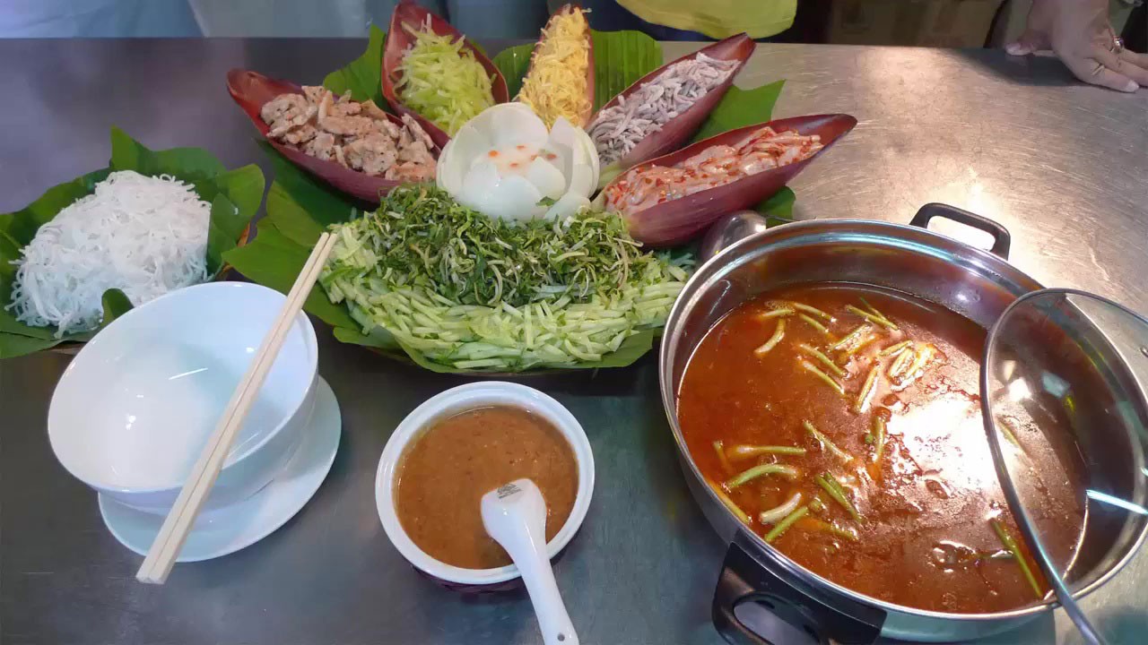 Quen mà lạ như lẩu thả - Ảnh 1. Quen mà lạ như lẩu thả - Ảnh 1.