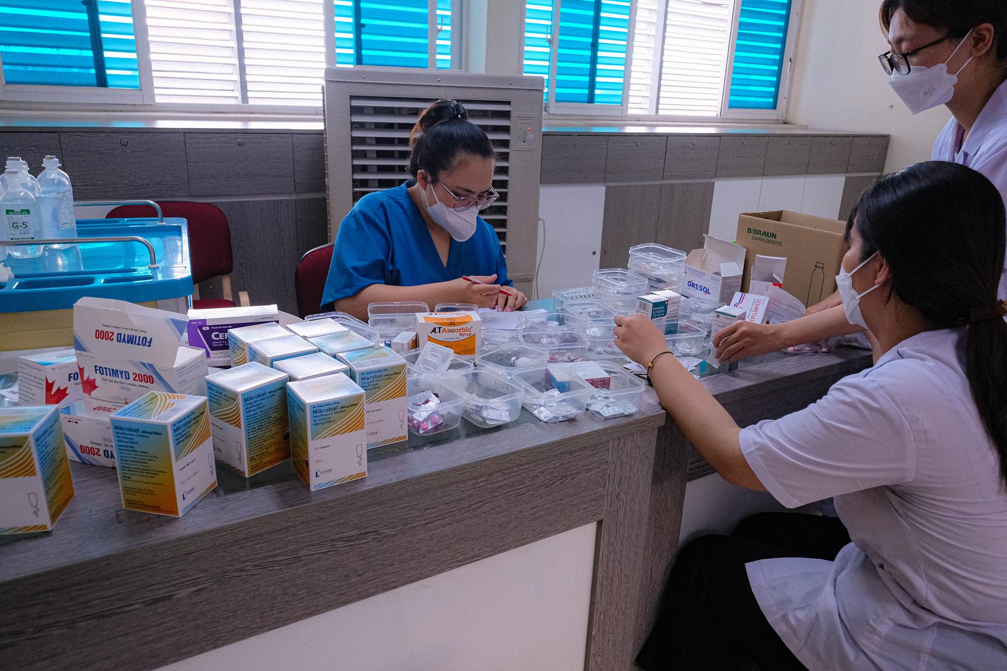 Bệnh viện tuyến dưới được sử dụng thuốc bảo hiểm y tế như tuyến trên - Ảnh 1. Bệnh viện tuyến dưới được sử dụng thuốc BHYT như tuyến trên - Ảnh 1.
