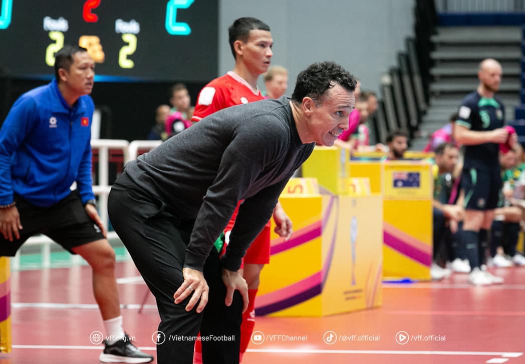 Chiến thắng quá cảm xúc của đội tuyển futsal Việt Nam: Quyết giành ngôi vô địch- Ảnh 2. Chiến thắng quá cảm xúc của đội tuyển futsal Việt Nam: Quyết giành ngôi vô địch- Ảnh 2.