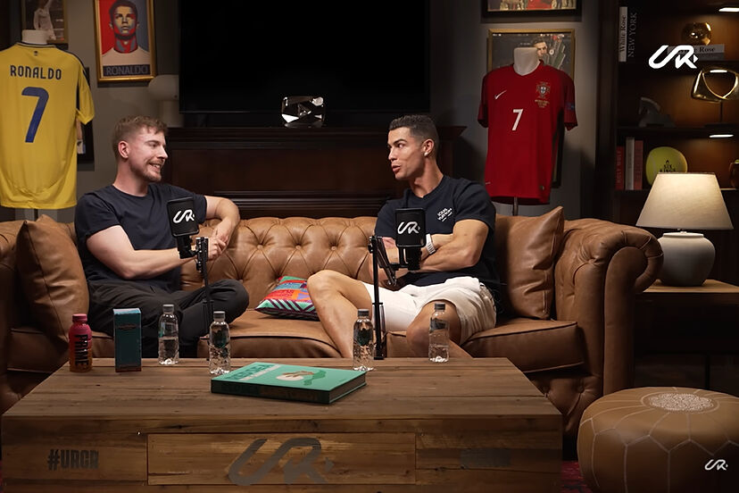 Cuộc trò chuyện giữa Ronaldo và MrBeast thu hút đến 3 triệu người xem chỉ trong 1 giờ được phát sóng Cuộc trò chuyện giữa Ronaldo và MrBeast thu hút đến 3 triệu người xem chỉ trong 1 giờ được phát sóng