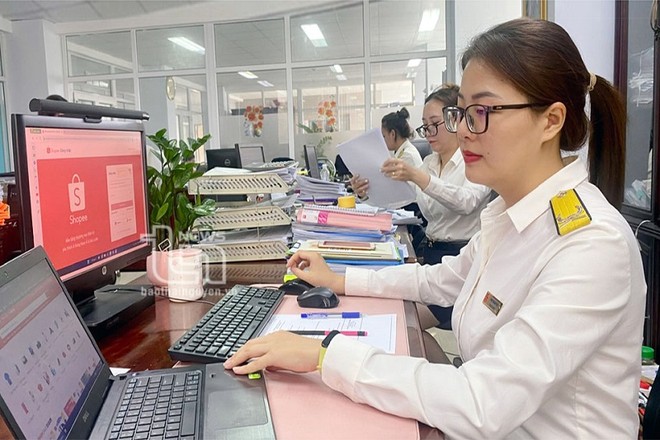 Cá nhân, chủ hộ kinh doanh nợ thuế quá hạn từ 10 triệu đồng sẽ bị tạm hoãn xuất cảnh