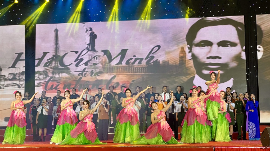Sôi nổi Liên hoan Nghệ thuật Hà Nội - Niềm tin và hy vọng - 1 Sôi nổi Liên hoan Nghệ thuật Hà Nội - Niềm tin và hy vọng - 1