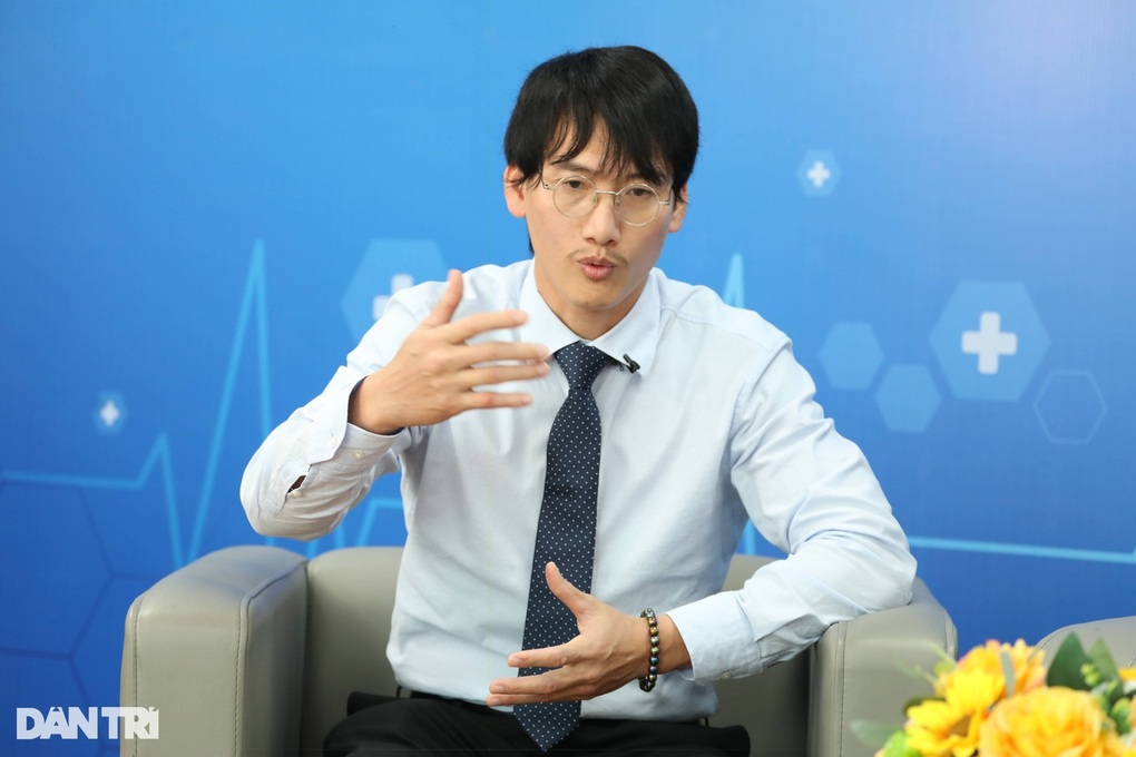 TS.BS Đoàn Đức Dũng: Chuyên gia tim mạch can thiệp với hơn 7000 trận đánh - 1 TS.BS Đoàn Đức Dũng: Chuyên gia tim mạch can thiệp với hơn 7000 trận đánh - 1