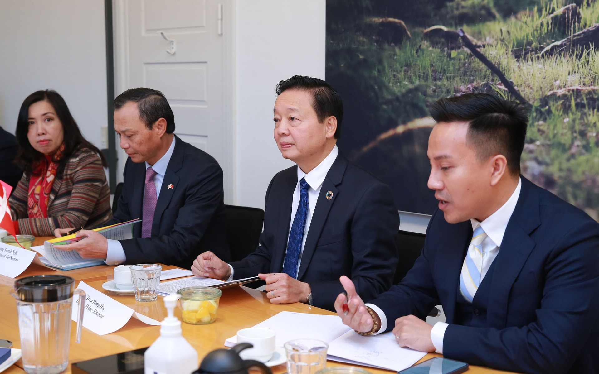 Thúc đẩy chia sẻ kinh nghiệm, công nghệ tiên tiến cho quá trình chuyển đổi xanh- Ảnh 1. Thúc đẩy chia sẻ kinh nghiệm, công nghệ tiên tiến cho quá trình chuyển đổi xanh- Ảnh 1.