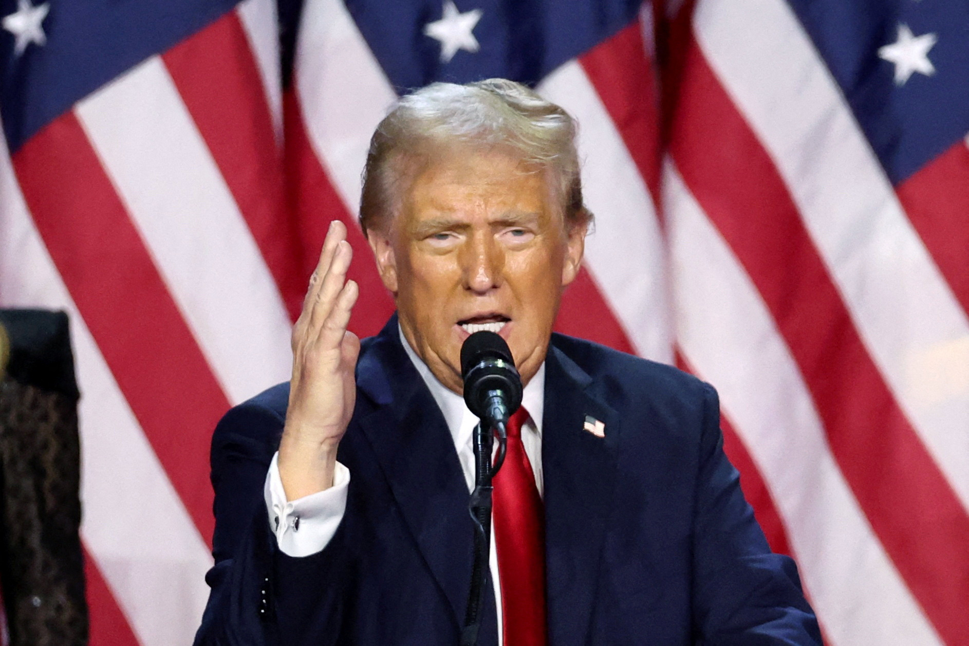 Thương mại Việt - Mỹ dưới thời ông Trump: Biến nguy thành cơ - Ảnh 1. Thương mại Việt - Mỹ dưới thời ông Trump: Biến nguy thành cơ - Ảnh 1.