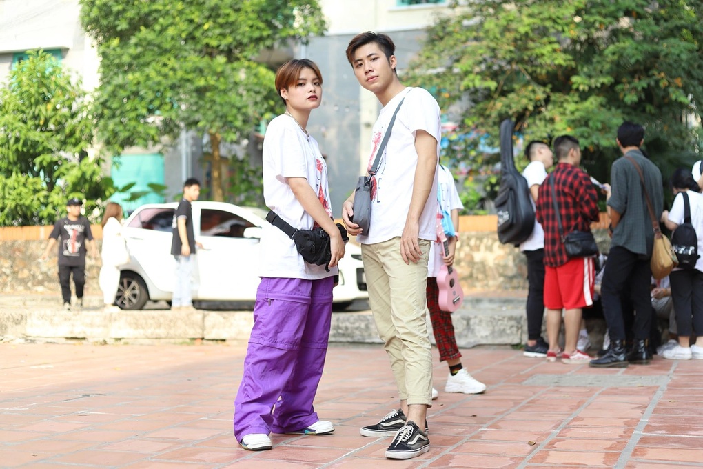 Từng đăng tuyển người yêu cho bạn, 5 năm sau chàng trai cưới luôn cô gái - 1 Từng đăng tuyển người yêu cho bạn, 5 năm sau chàng trai cưới luôn cô gái - 1