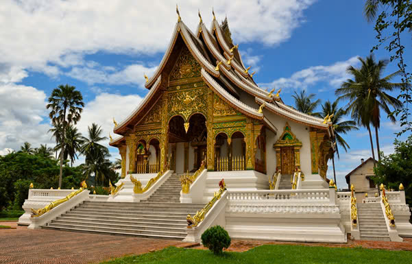VĐV giải Viettel marathon sẽ được ngắm nhìn nét đẹp tuyệt mỹ của cố đô Luang Prabang- Ảnh 1. VĐV giải Viettel marathon sẽ được ngắm nhìn nét đẹp tuyệt mỹ của cố đô Luang Prabang- Ảnh 1.