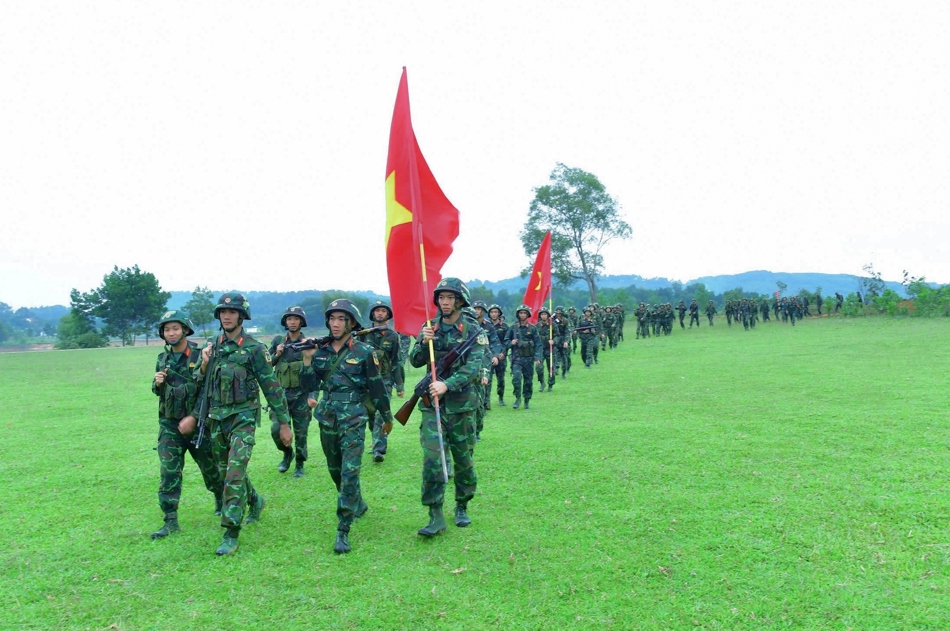 Bộ đội vượt sông trong giá lạnh, tiêu diệt mục tiêu bằng hỏa lực mạnh - 11 Bộ đội vượt sông trong giá lạnh, tiêu diệt mục tiêu bằng hỏa lực mạnh - 11