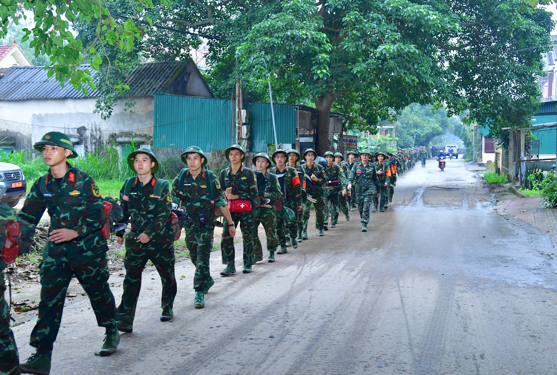 Bộ đội vượt sông trong giá lạnh, tiêu diệt mục tiêu bằng hỏa lực mạnh - 1 Bộ đội vượt sông trong giá lạnh, tiêu diệt mục tiêu bằng hỏa lực mạnh - 1