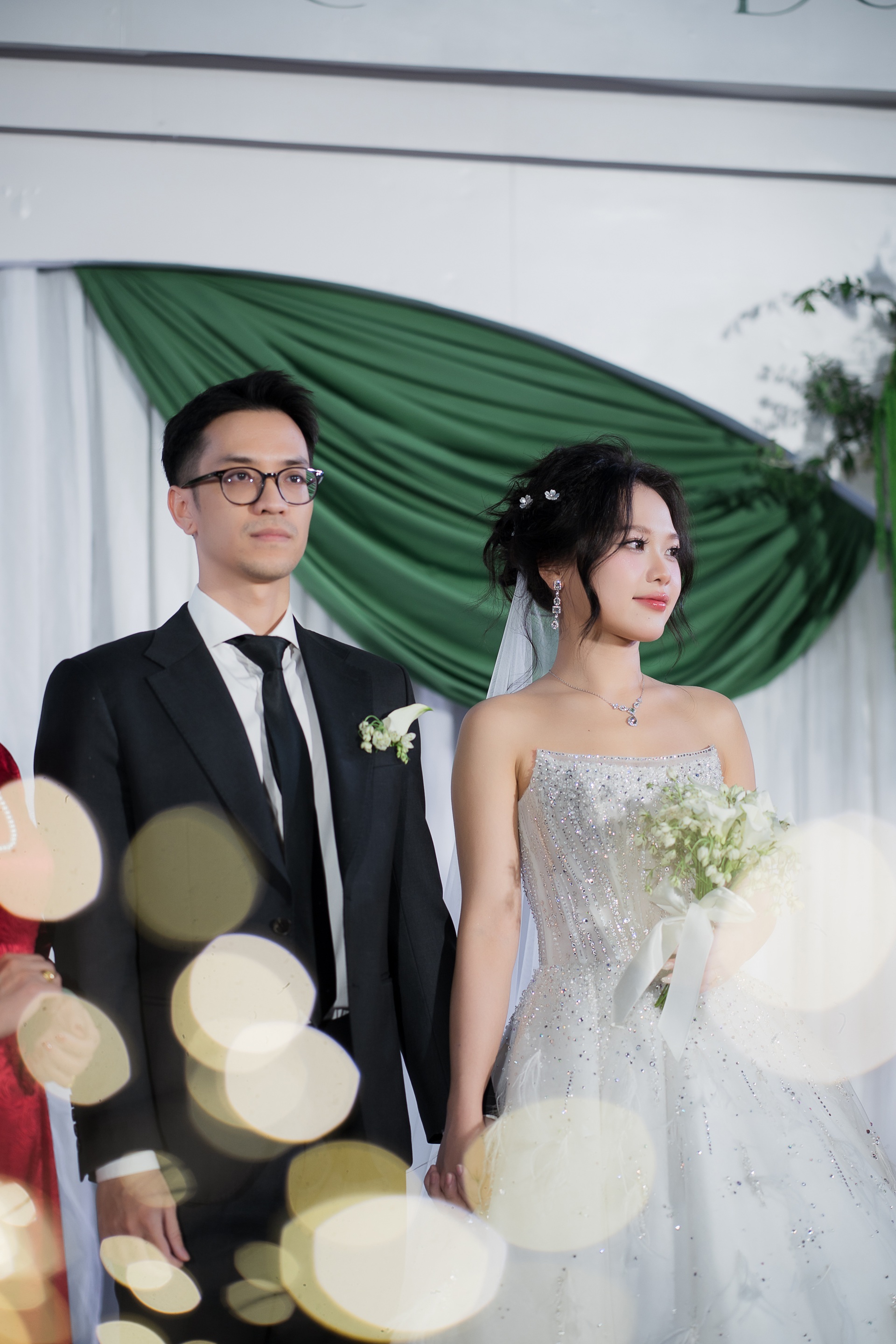 Cô gái Hà Nội chọn chồng giống hệt bố từ chuyện tình khó tin - 3 Cô gái Hà Nội chọn chồng giống hệt bố từ chuyện tình khó tin - 3