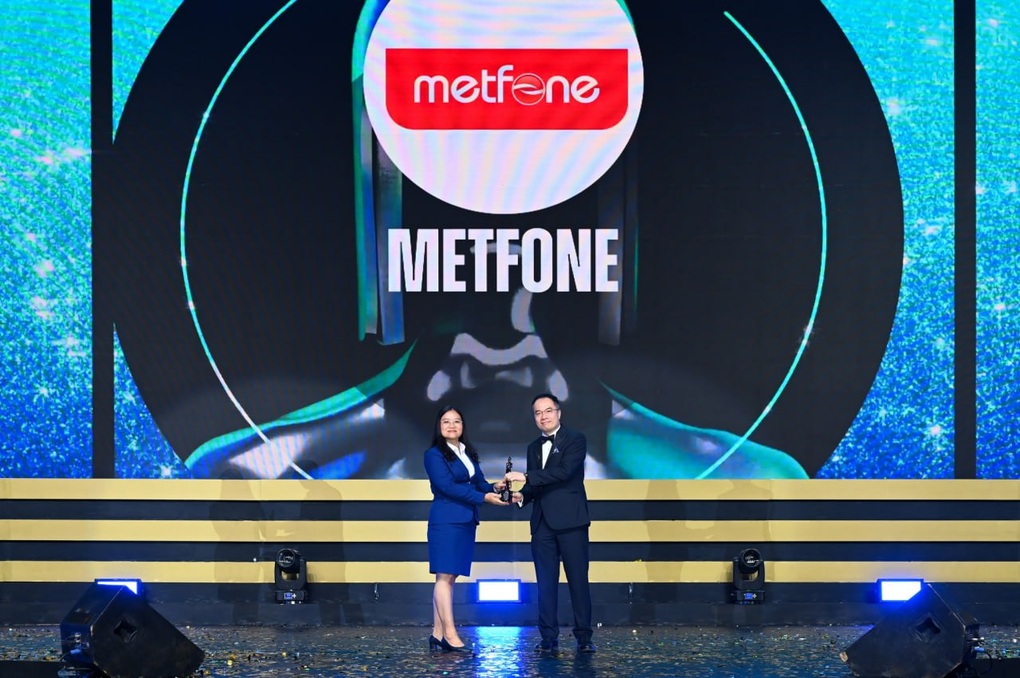 Metfone nhận 8 giải thưởng quốc tế về chuyển đổi số và viễn thông - Vietnam.vn Metfone nhận 8 giải thưởng quốc tế về chuyển đổi số và viễn thông