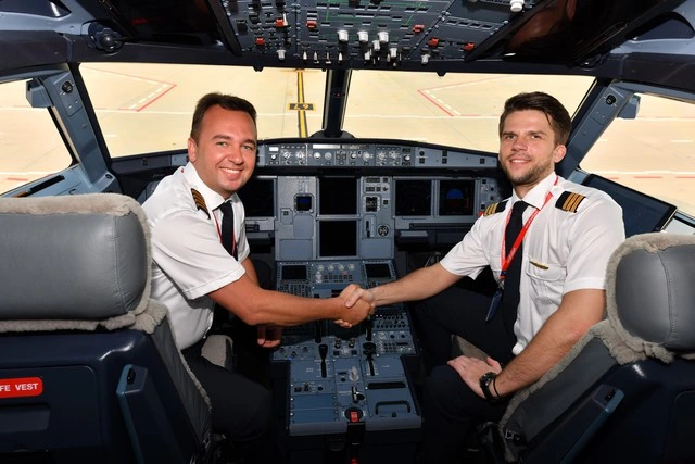 Vietjet tạo môi trường làm việc chuyên nghiệp bằng chính sách ưu việt - Vietnam.vn Vietjet tạo môi trường làm việc chuyên nghiệp bằng chính sách ưu việt