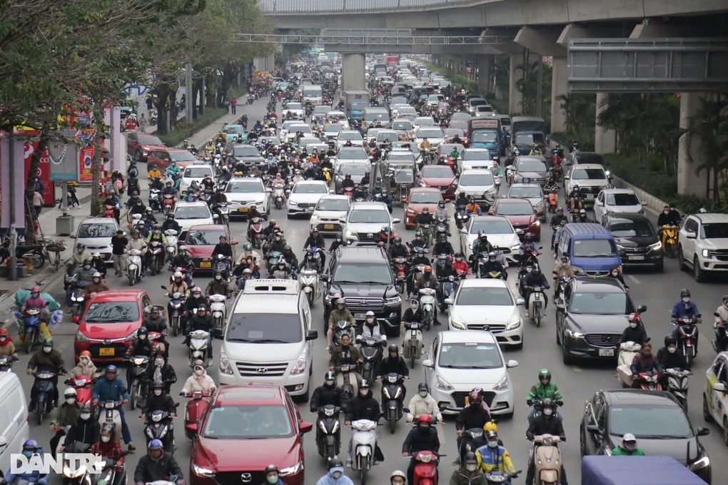 Hà Nội chốt cấm, hạn chế nhiều loại phương tiện ở Hoàn Kiếm và Ba Đình - 2 Hà Nội chốt cấm, hạn chế nhiều loại phương tiện ở Hoàn Kiếm và Ba Đình - 2
