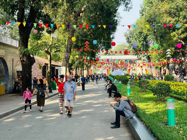 Hà Nội khai thác ẩm thực trong phát triển công nghiệp văn hóa - Ảnh 3. Hà Nội khai thác ẩm thực trong phát triển công nghiệp văn hóa - Ảnh 3.