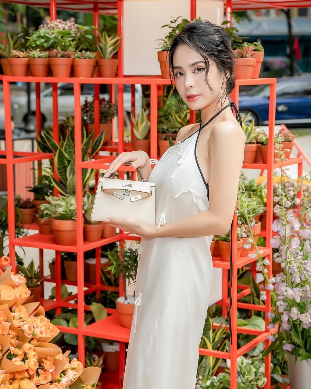 Chị đẹp Kiều Anh mê túi xách Hermès, Chanel giá hàng trăm triệu đồng - 2 Chị đẹp Kiều Anh mê túi xách Hermès, Chanel giá hàng trăm triệu đồng - 2