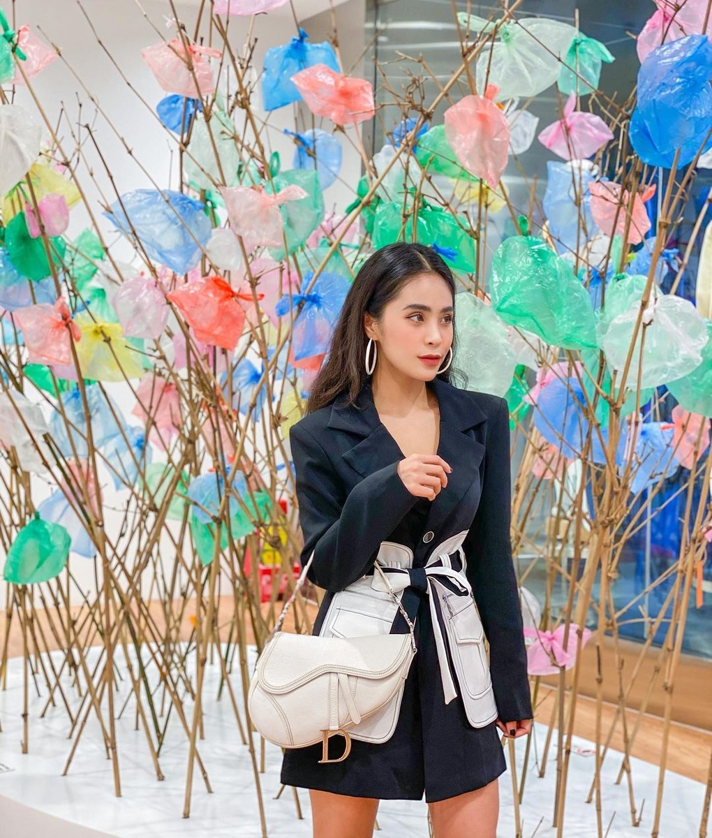 Chị đẹp Kiều Anh mê túi xách Hermès, Chanel giá hàng trăm triệu đồng - 6 Chị đẹp Kiều Anh mê túi xách Hermès, Chanel giá hàng trăm triệu đồng - 6