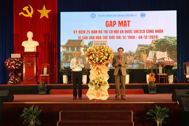 Kỷ niệm 25 năm Đô thị cổ Hội An được UNESCO công nhận Di sản văn hóa thế giới - Ảnh 2. Kỷ niệm 25 năm Đô thị cổ Hội An được UNESCO công nhận Di sản văn hóa thế giới - Ảnh 2.