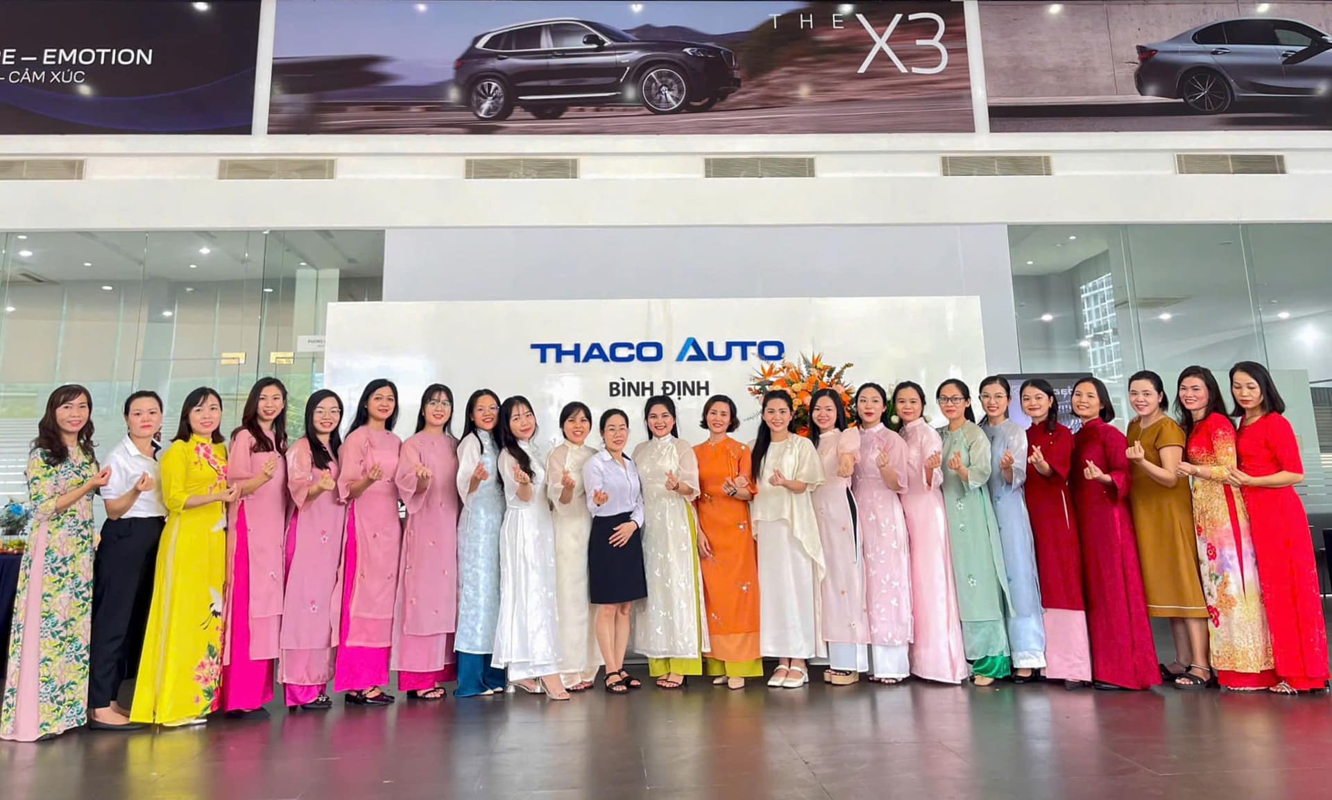 Không khí rộn ràng chúc mừng Ngày Phụ nữ Việt Nam 20/10 tại các Công ty tỉnh/thành trực thuộc THACO AUTO 1