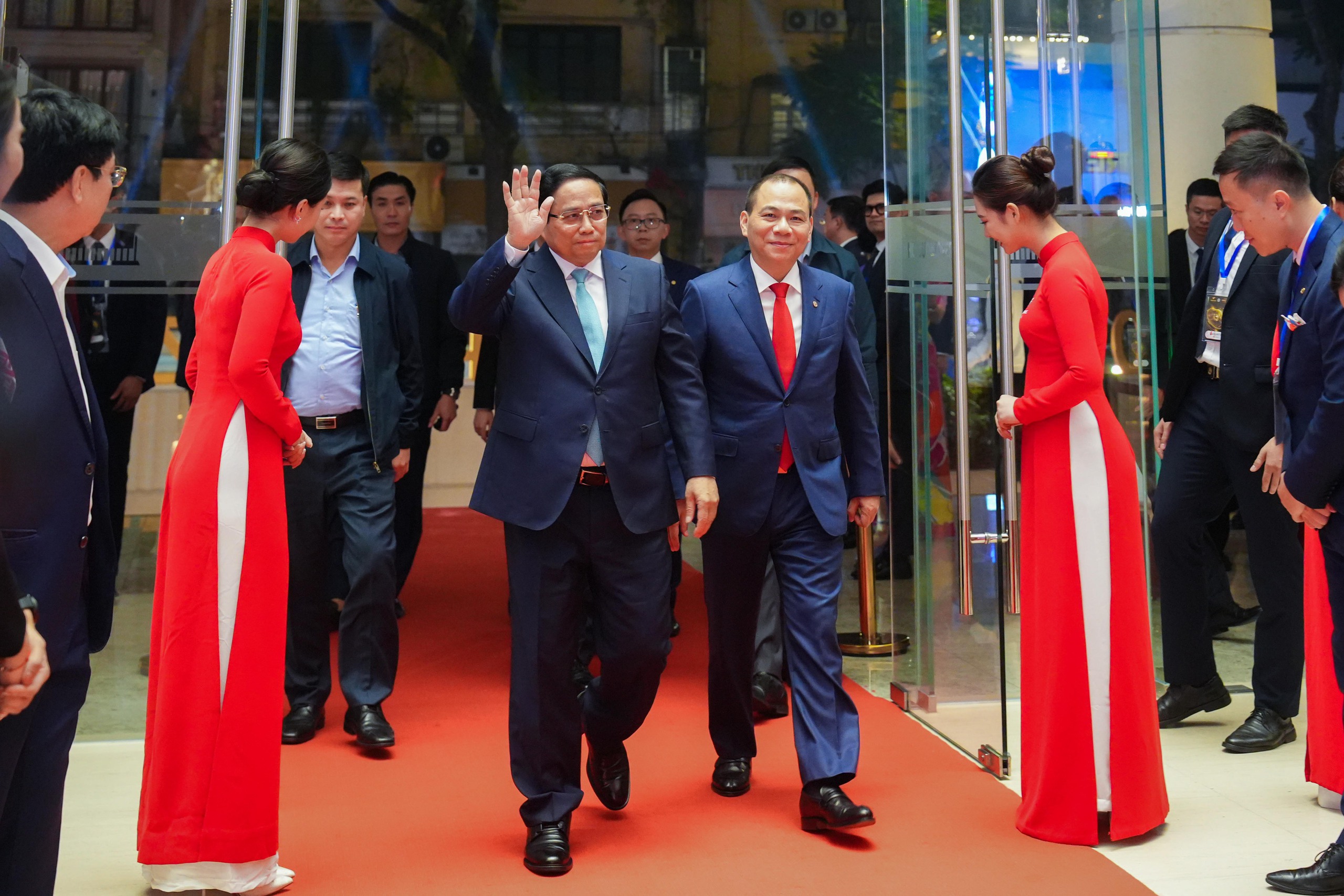 Thủ tướng: Việt Nam cam kết tạo điều kiện để khoa học công nghệ ngày càng tỏa sáng- Ảnh 3. Thủ tướng: Việt Nam cam kết tạo điều kiện để khoa học công nghệ ngày càng tỏa sáng- Ảnh 3.