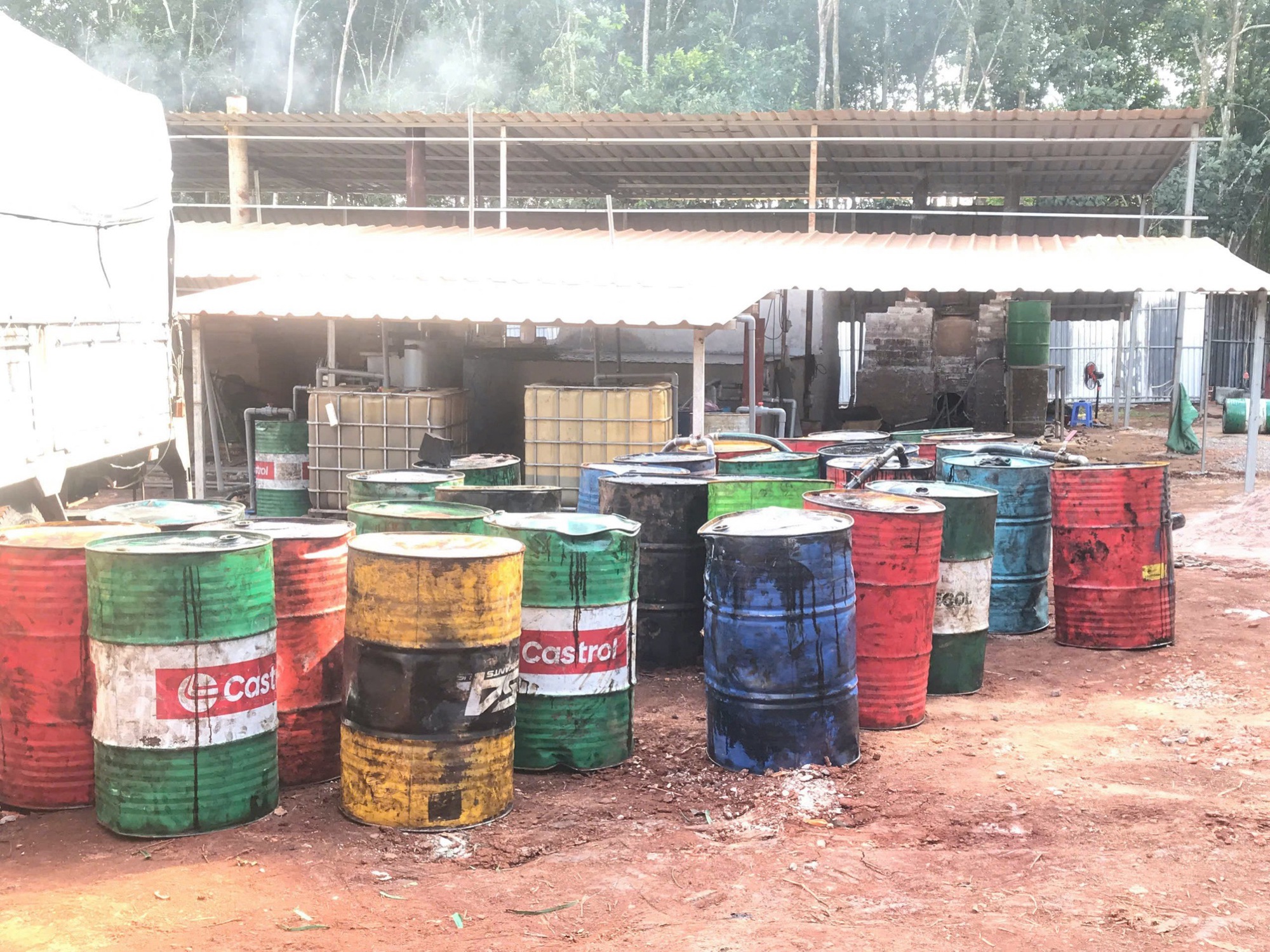 Phát hiện cơ sở bí mật ẩn sâu trong lô cao su ở Bà Rịa - Vũng Tàu- Ảnh 4. Phát hiện cơ sở bí mật ẩn sâu trong lô cao su ở Bà Rịa - Vũng Tàu- Ảnh 4.
