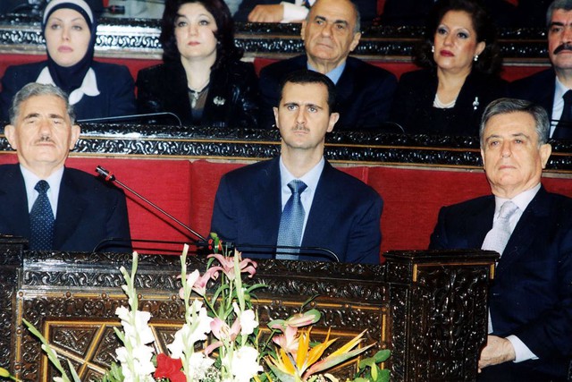 Vị tổng thống 'bất đắc dĩ' của Syria và 1/4 thế kỷ cầm quyền- Ảnh 2. Vị tổng thống 'bất đắc dĩ' của Syria và 1/4 thế kỷ cầm quyền- Ảnh 2.
