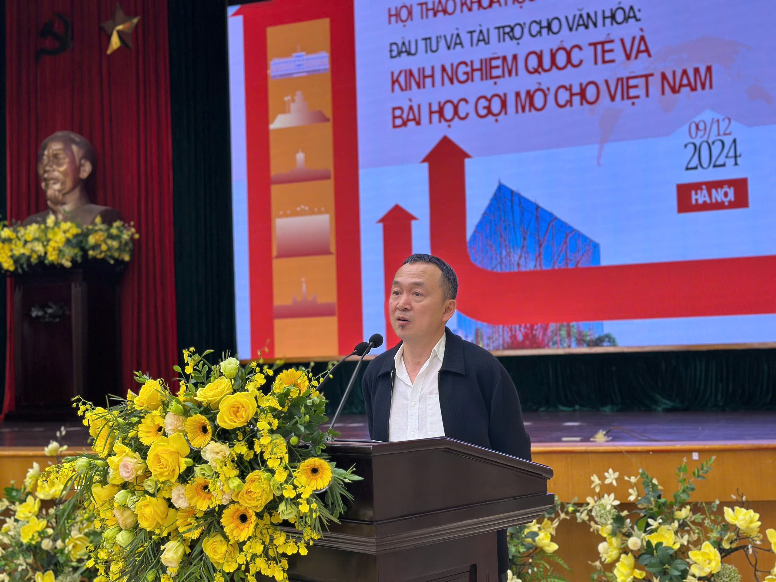 Nhà nước đã đầu tư, vì sao người làm văn hóa vẫn thấy thiếu thốn?- Ảnh 3. Nhà nước đã đầu tư, vì sao người làm văn hóa vẫn thấy thiếu thốn?- Ảnh 3.