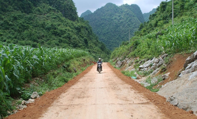 (Ban Chuyên đề- Bài CĐ BDT Cao Bằng) Động lực tháo gỡ “5 nhất” ở Cao Bằng: Thúc đẩy giảm nghèo bền vững (Bài 1) 1 (Ban Chuyên đề- Bài CĐ BDT Cao Bằng) Động lực tháo gỡ “5 nhất” ở Cao Bằng: Thúc đẩy giảm nghèo bền vững (Bài 1) 1