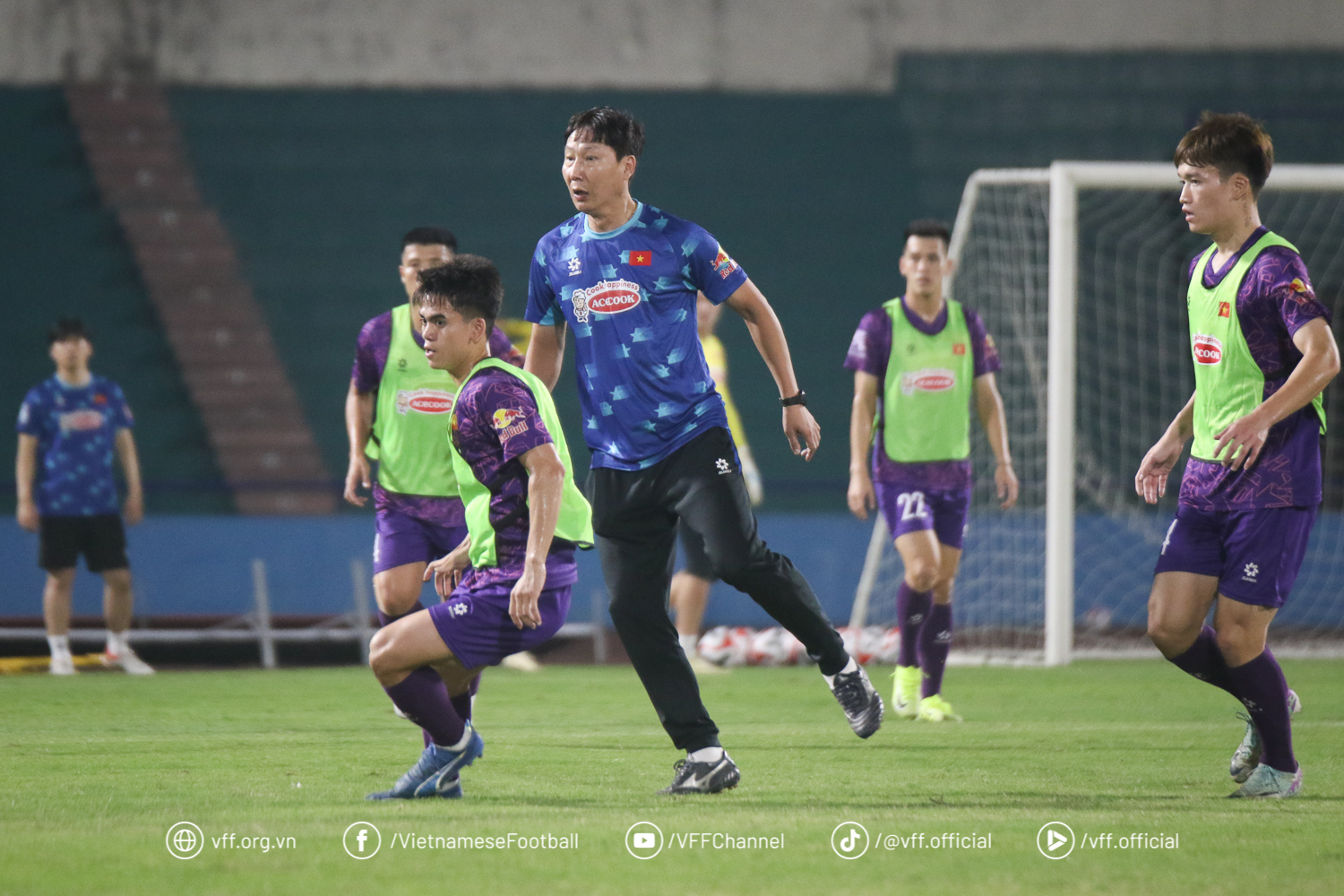 Chảo lửa Việt Trì ‘sang xịn mịn’, sẵn sàng tiếp lửa đội tuyển Việt Nam tiếp Indonesia- Ảnh 9. Chảo lửa Việt Trì ‘sang xịn mịn’, sẵn sàng tiếp lửa đội tuyển Việt Nam tiếp Indonesia- Ảnh 9.