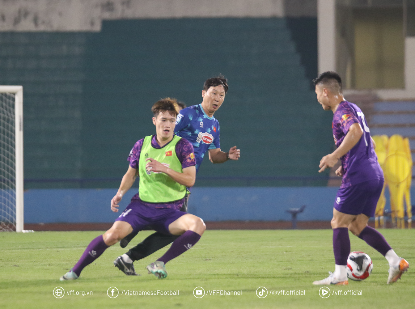 Chảo lửa Việt Trì ‘sang xịn mịn’, sẵn sàng tiếp lửa đội tuyển Việt Nam tiếp Indonesia- Ảnh 10. Chảo lửa Việt Trì ‘sang xịn mịn’, sẵn sàng tiếp lửa đội tuyển Việt Nam tiếp Indonesia- Ảnh 10.