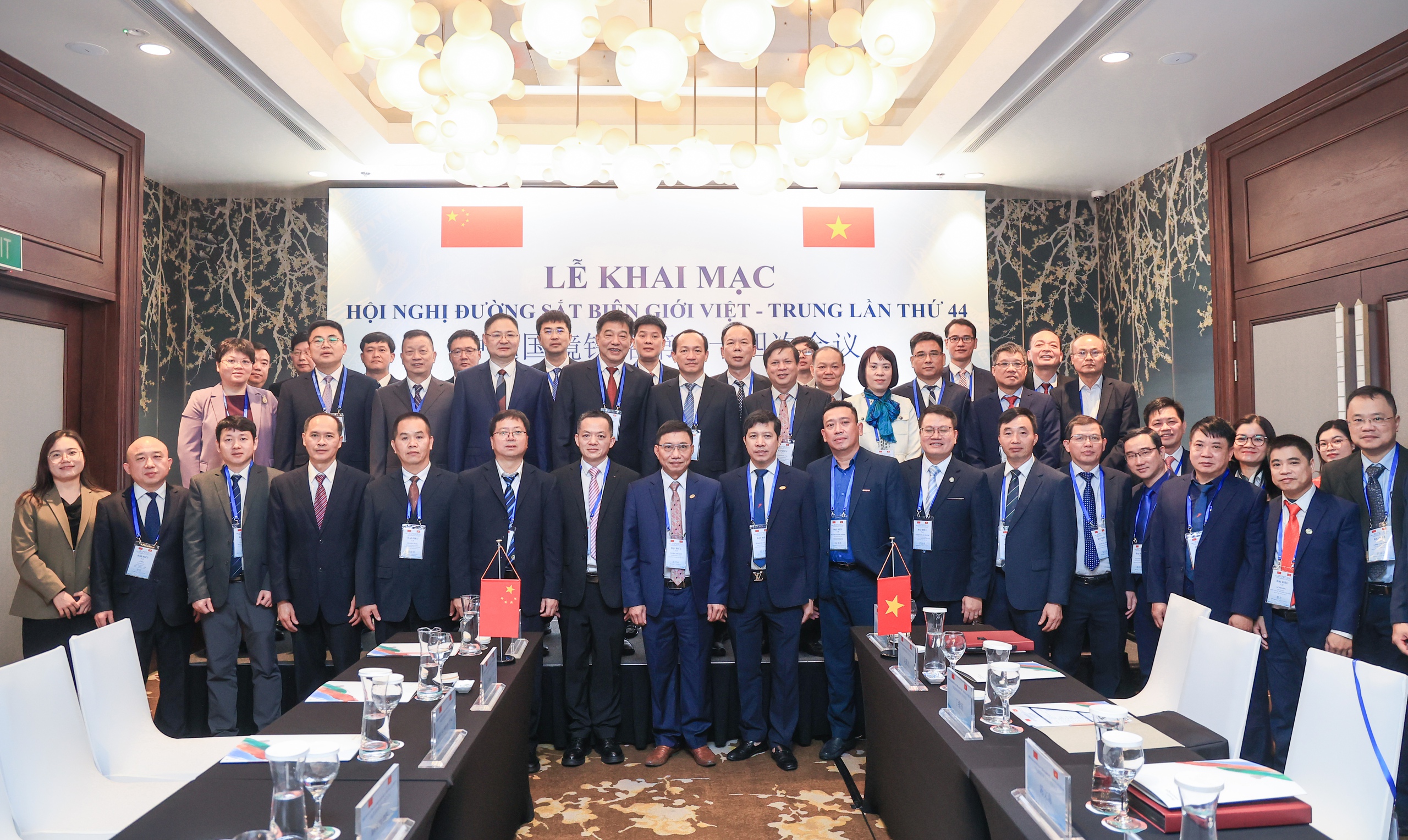 Khai mạc Hội nghị đường sắt biên giới Việt - Trung lần thứ 44- Ảnh 4. Khai mạc Hội nghị đường sắt biên giới Việt - Trung lần thứ 44- Ảnh 4.