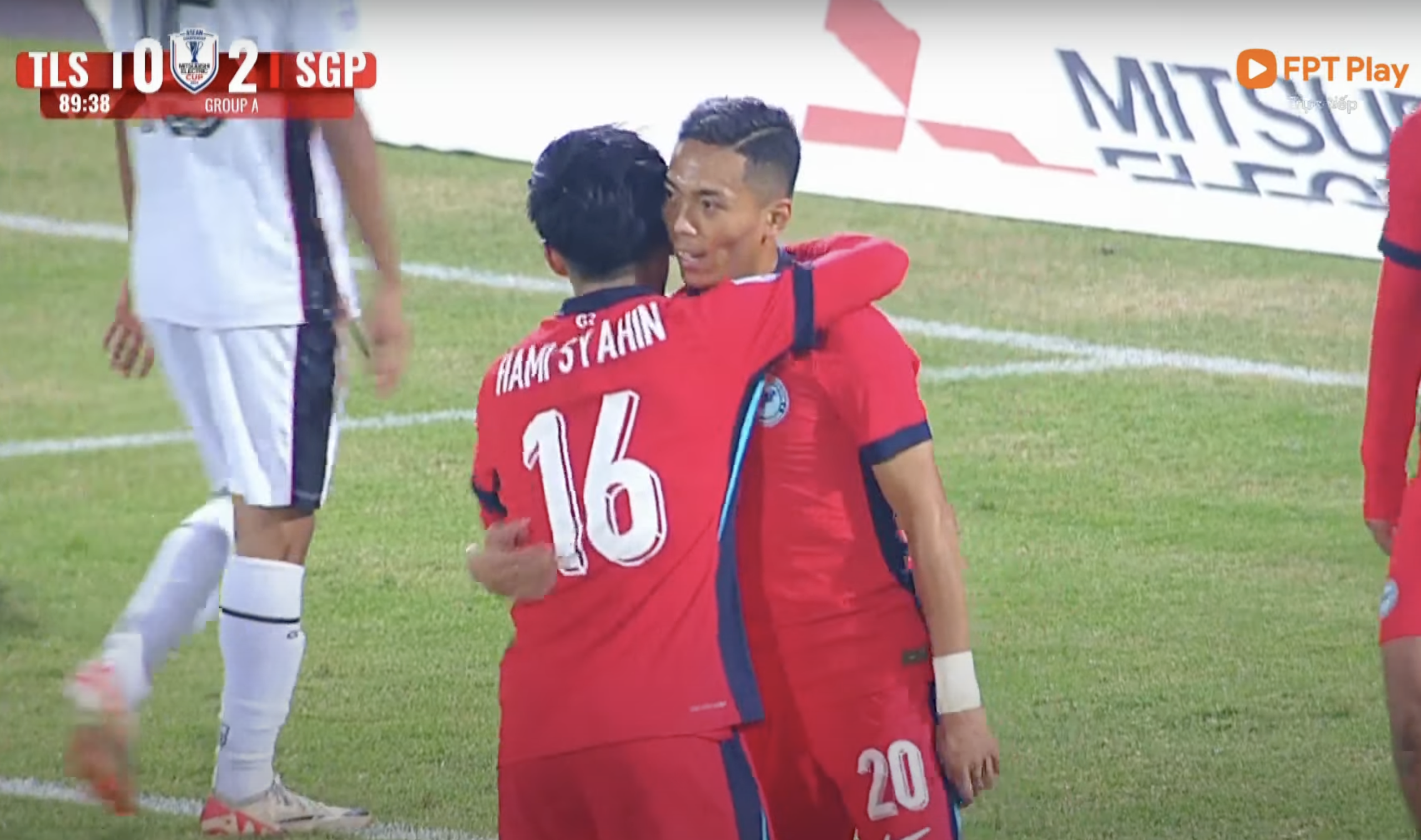 AFF Cup: Singapore thắng 2 trận liên tiếp, cuộc đua tam mã bảng A nóng bỏng- Ảnh 2. AFF Cup: Singapore thắng 2 trận liên tiếp, cuộc đua tam mã bảng A nóng bỏng- Ảnh 2.