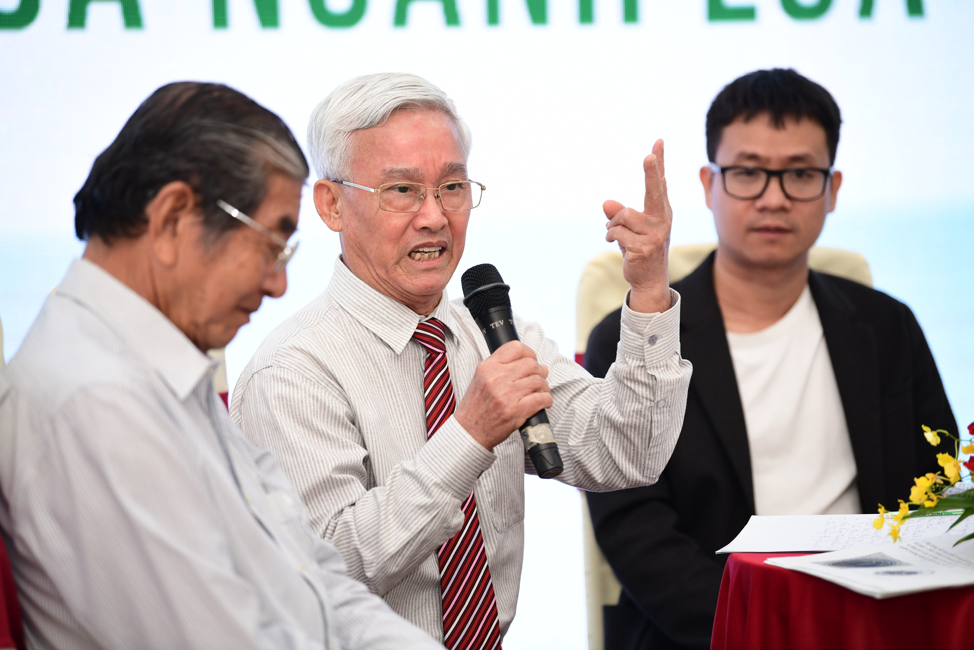 Phải nâng tầm thương hiệu gạo Việt - Ảnh 3. Phải nâng tầm thương hiệu gạo Việt - Ảnh 3.