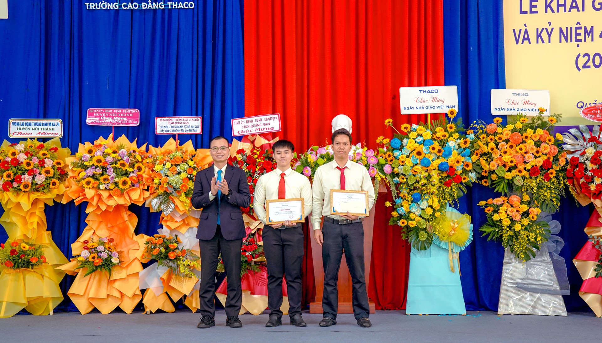 Khen thưởng 2 giảng viên đạt giải tại Hội giảng Nhà giáo Giáo dục nghề nghiệp toàn quốc năm 2024 8