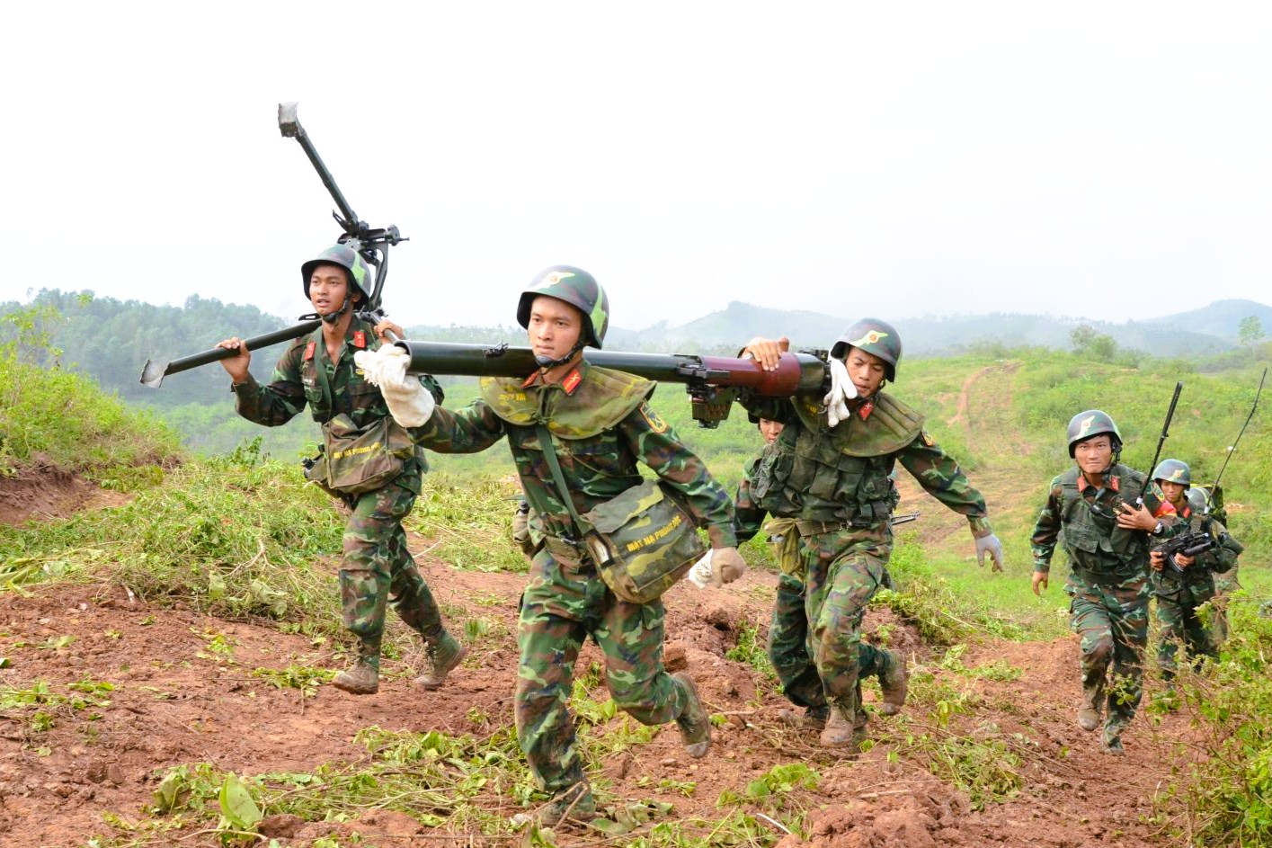 Quân đội sản xuất nhiều vũ khí hỏa lực bộ binh mới- Ảnh 2. Quân đội sản xuất nhiều vũ khí hỏa lực bộ binh mới- Ảnh 2.