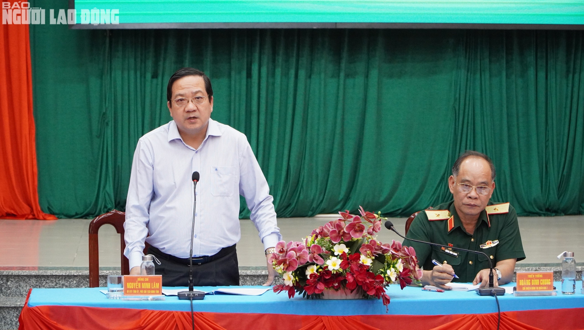 Quân khu 7 thực hiện 100 mâm cơm Tết quân dân tại Long An- Ảnh 3. Quân khu 7 thực hiện 100 mâm cơm Tết quân dân tại Long An- Ảnh 3.