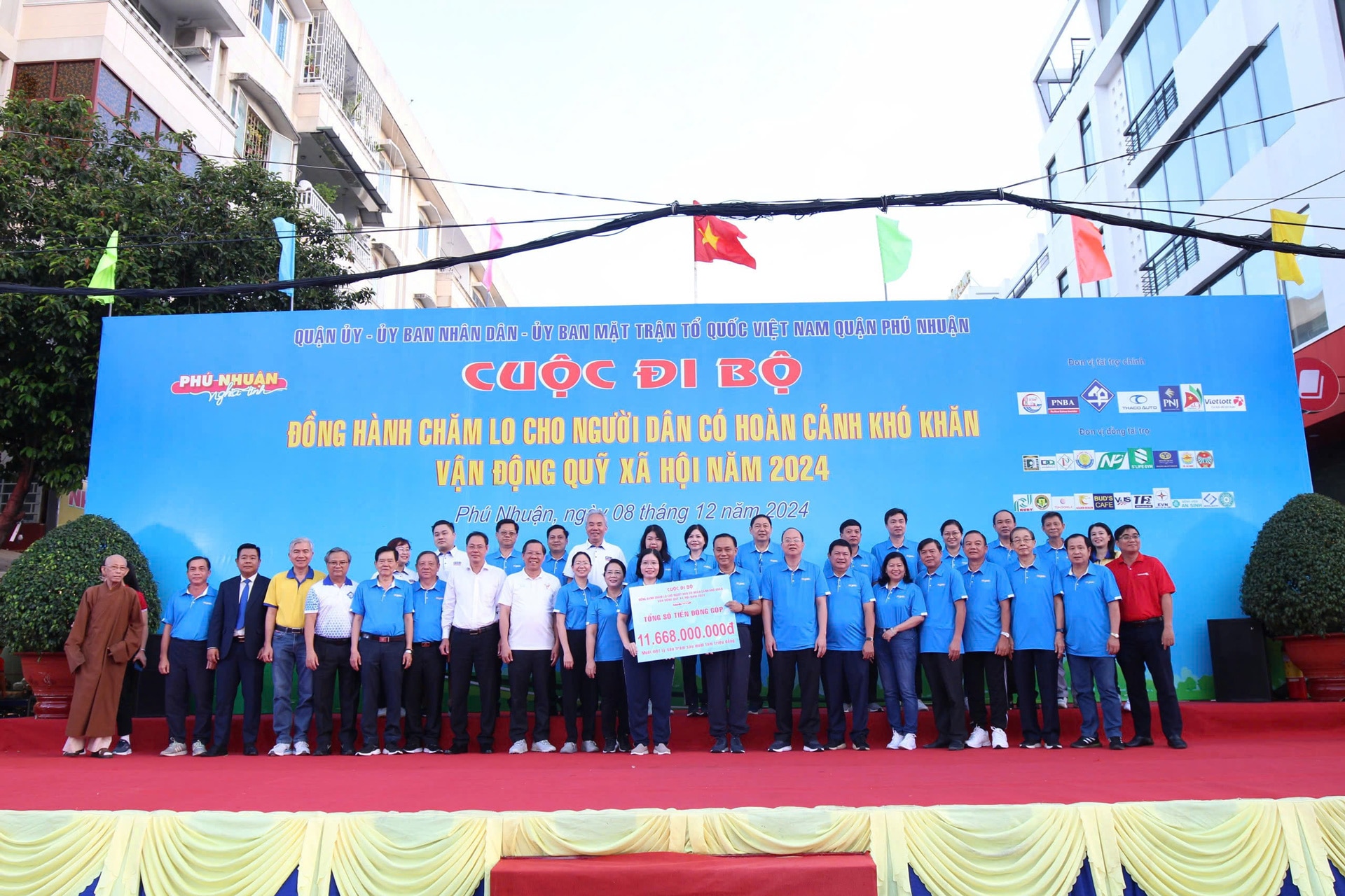 Chương trình tiếp nhận hơn 11,6 tỷ đồng ủng hộ chăm lo cho người có hoàn cảnh khó khăn 2