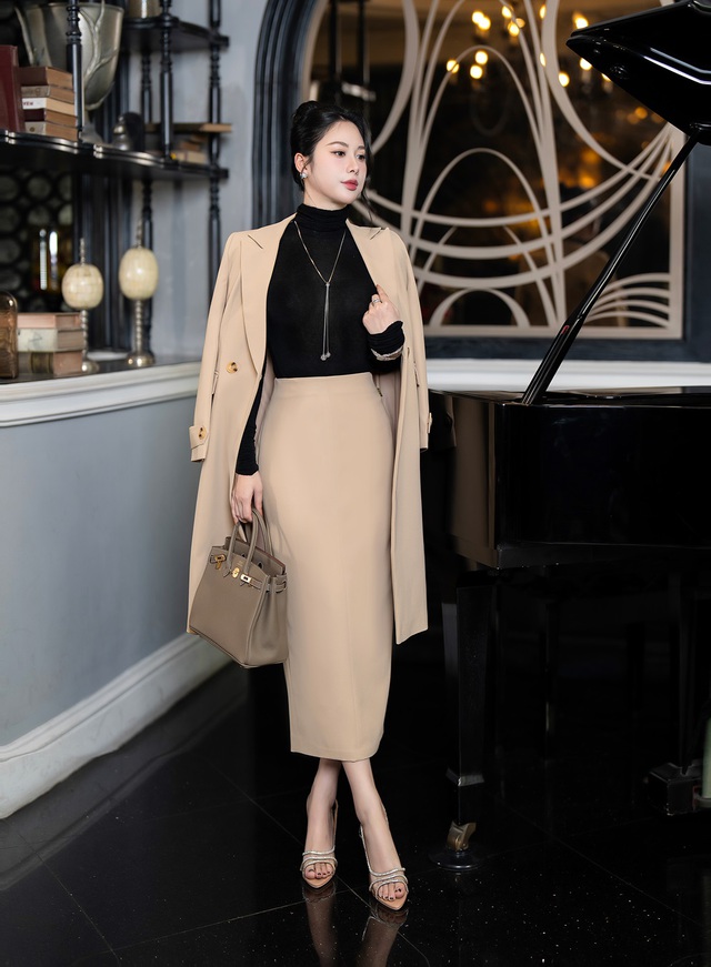 Trang phục màu trung tính, phong cách đỉnh cao của thời trang- Ảnh 7. Trang phục màu trung tính, phong cách đỉnh cao của thời trang- Ảnh 7.