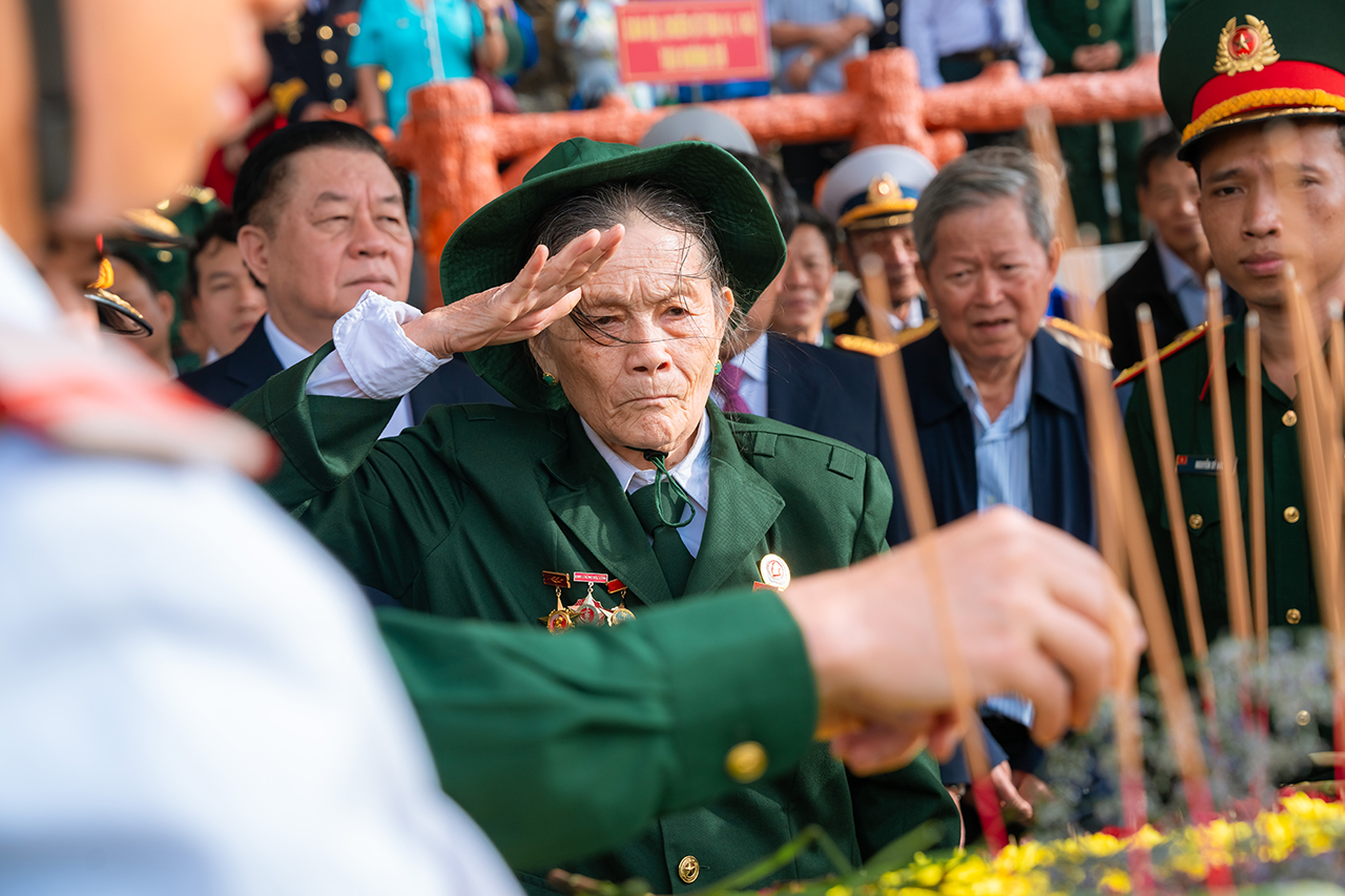 Tàu không số trong ký ức anh hùng Hồ Đắc Thạnh: 3 lần chi viện quê hương- Ảnh 4. Tàu không số trong ký ức anh hùng Hồ Đắc Thạnh: 3 lần chi viện quê hương- Ảnh 4.