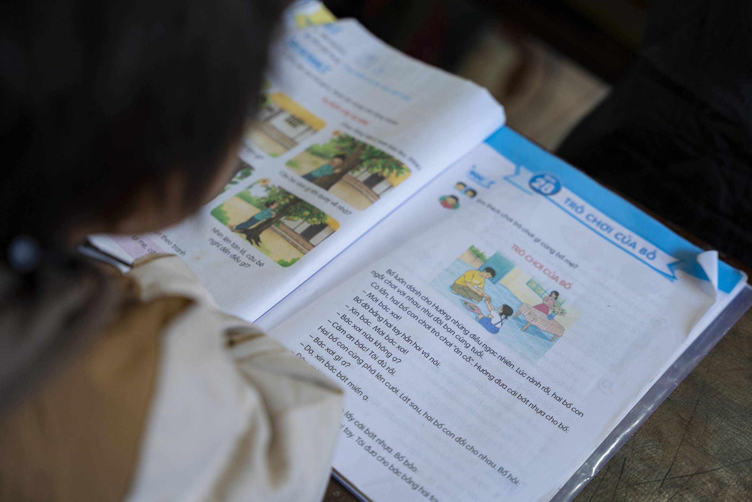 Giáng sinh ấm áp với trẻ em cao nguyên đá Hà Giang- Ảnh 5. Giáng sinh ấm áp với trẻ em cao nguyên đá Hà Giang- Ảnh 5.