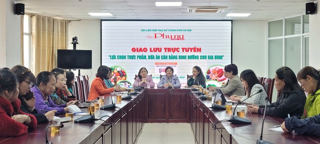 Lựa chọn thực phẩm, bữa ăn cân bằng dinh dưỡng cho gia đình - Ảnh 4. Lựa chọn thực phẩm, bữa ăn cân bằng dinh dưỡng cho gia đình - Ảnh 4.