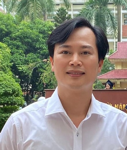 TS Hoang Trung Hoc 1