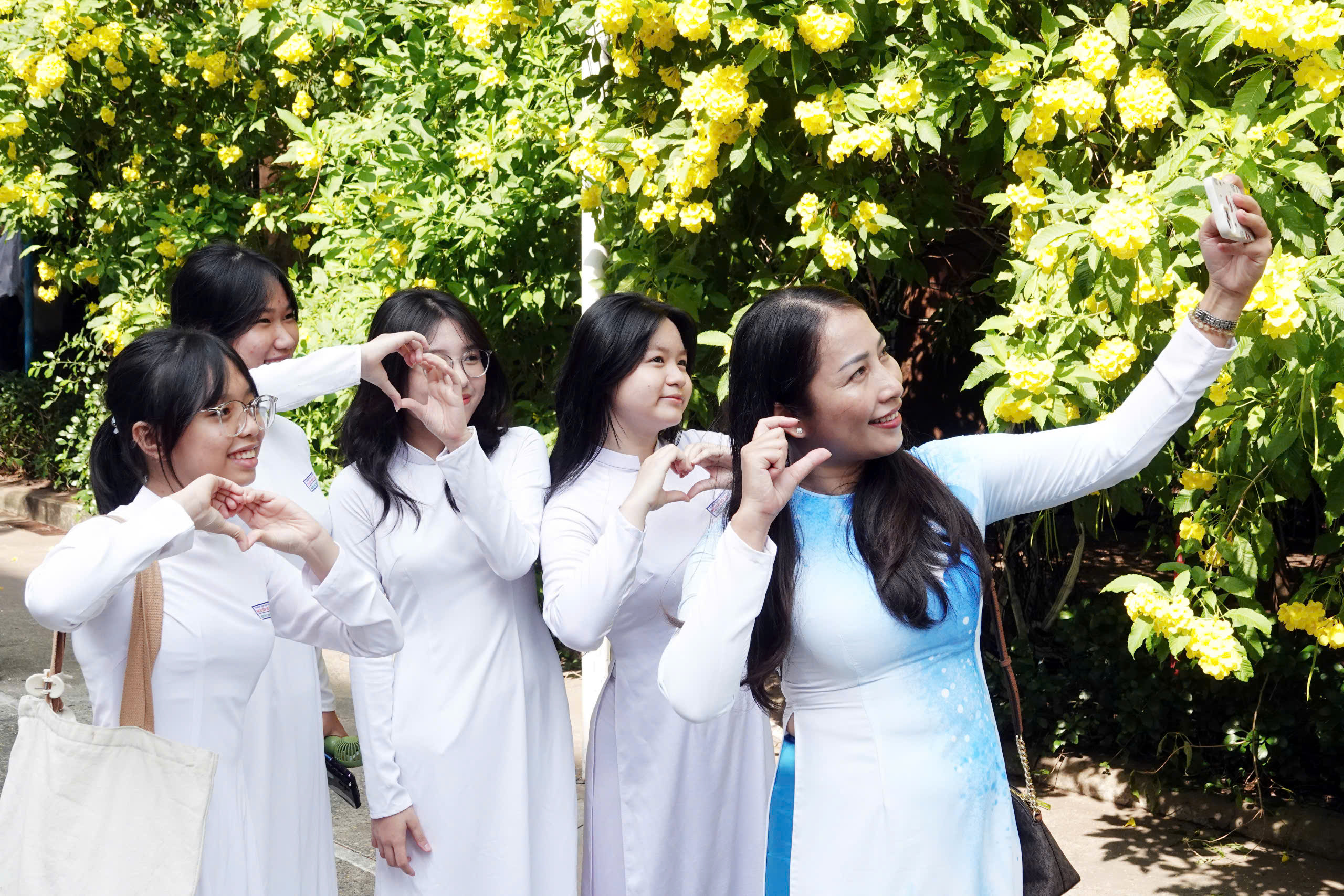 'Thưởng tết' giáo viên TP.HCM, có người nhận gần 100 triệu đồng- Ảnh 2. 'Thưởng tết' giáo viên TP.HCM, có người nhận gần 100 triệu đồng- Ảnh 2.