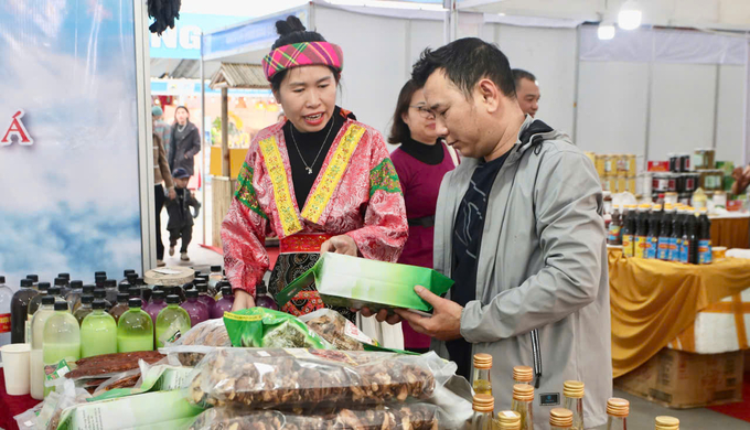 z6169398777001_4e59698699cd63f2cdfcf4c9bcba55d3-213825_204.jpg Nhập chú thích ảnh
