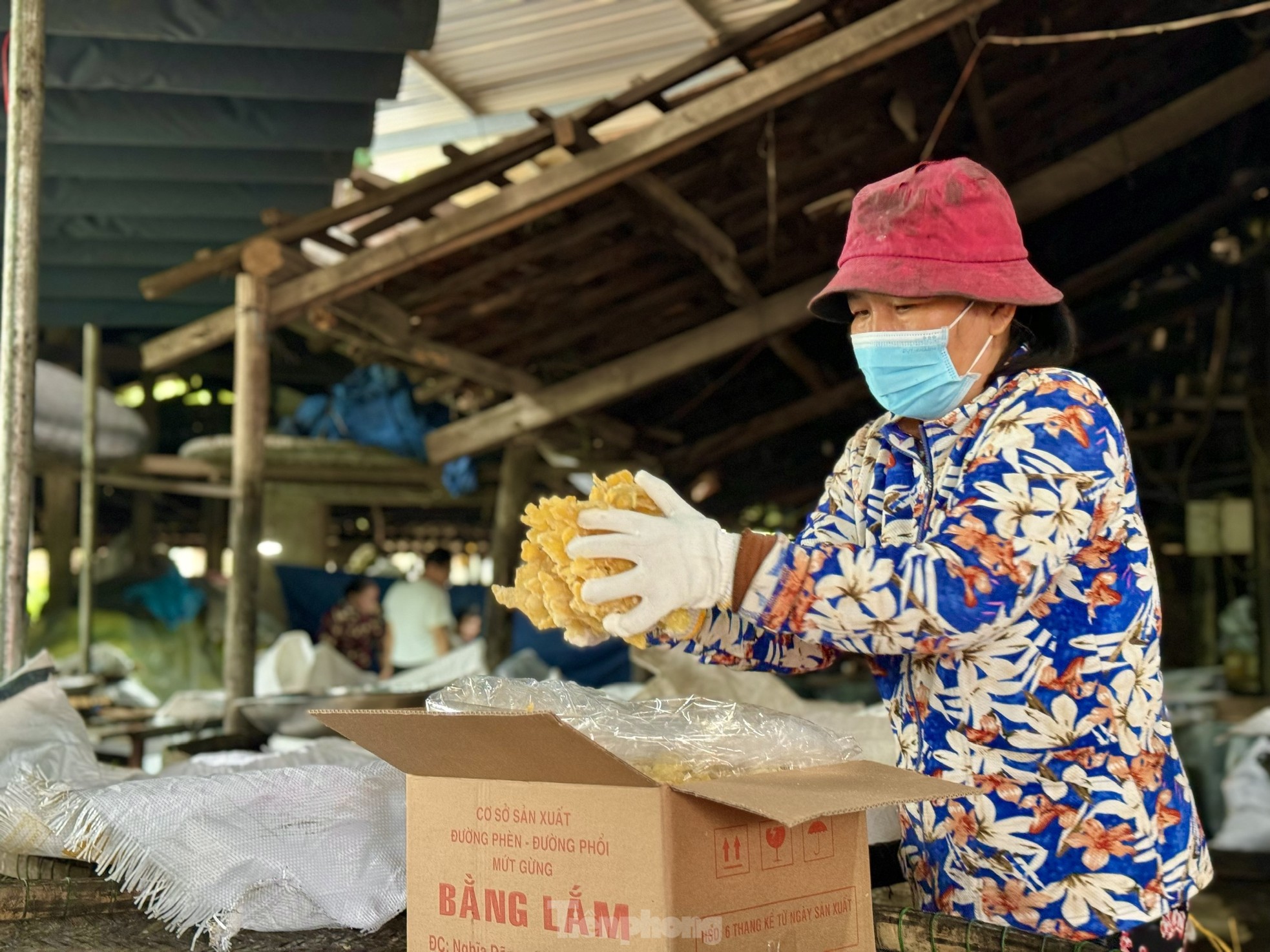 Làng nghề mứt gừng thủ công xứ Quảng đỏ lửa cận Tết ảnh 16