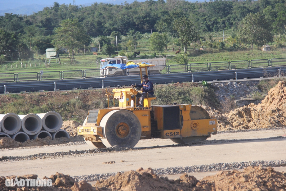 Trạm dừng nghỉ đầu tiên trên cao tốc Vĩnh Hảo - Phan Thiết hoạt động từ 20/1- Ảnh 3. Trạm dừng nghỉ đầu tiên trên cao tốc Vĩnh Hảo - Phan Thiết hoạt động từ 20/1- Ảnh 3.
