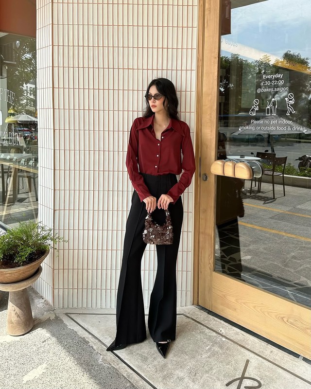 ‘Cơn sốt’ sắc đen đỏ xâm chiếm mùa lễ hội- Ảnh 5. ‘Cơn sốt’ sắc đen đỏ xâm chiếm mùa lễ hội- Ảnh 5.