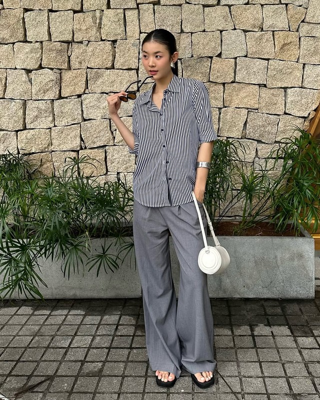 Biến hóa đa phong cách với quần ống rộng- Ảnh 3. Biến hóa đa phong cách với quần ống rộng- Ảnh 3.