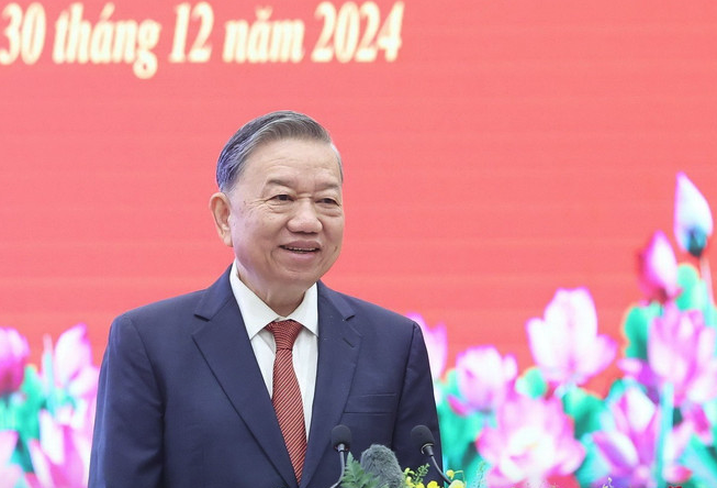 Tổng Bí thư Tô Lâm gặp mặt đại biểu trí thức, nhà khoa học- Ảnh 2. Tổng Bí thư Tô Lâm gặp mặt đại biểu trí thức, nhà khoa học- Ảnh 2.