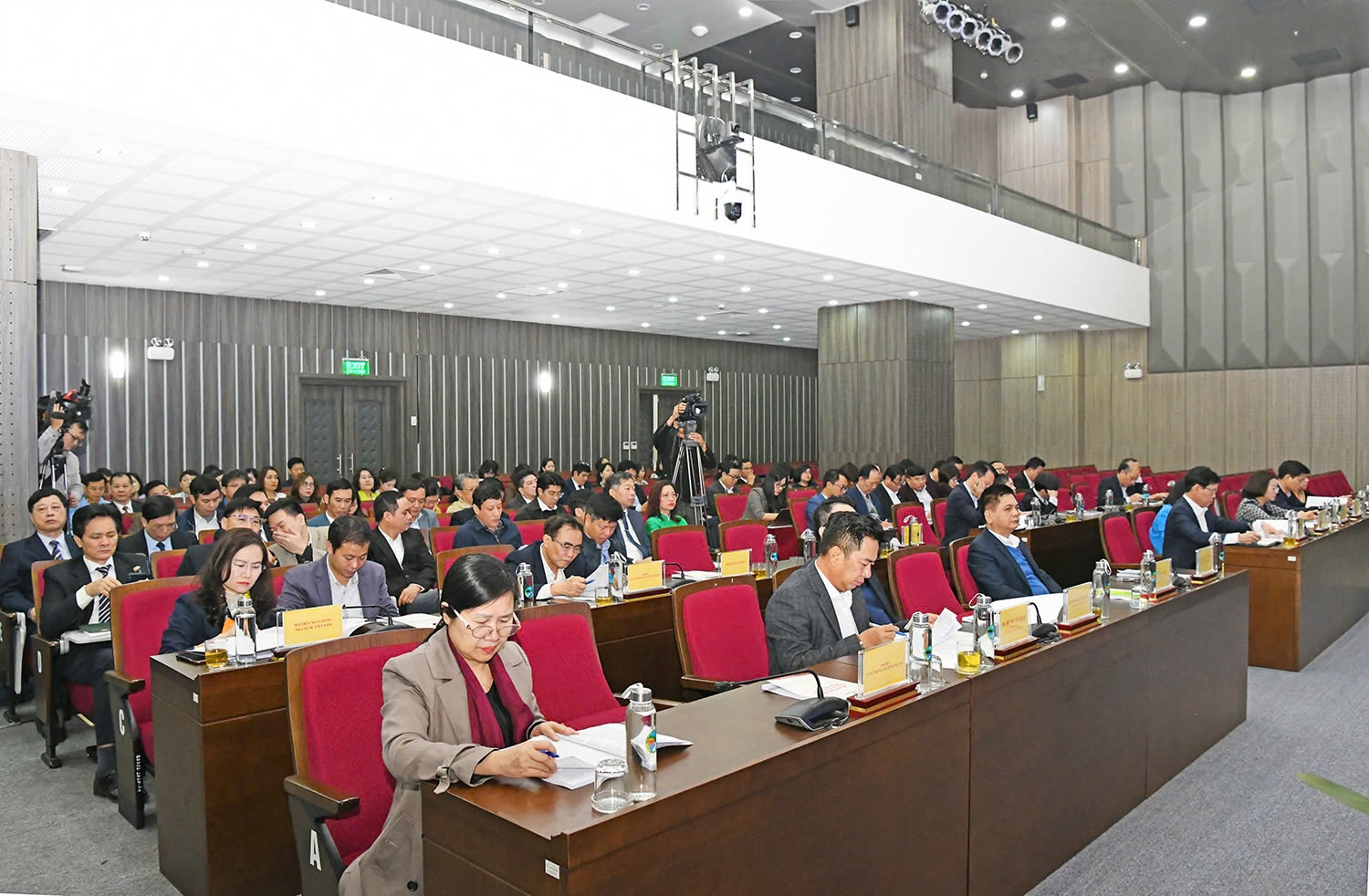 Quang cảnh Hội nghị Quang cảnh Hội nghị